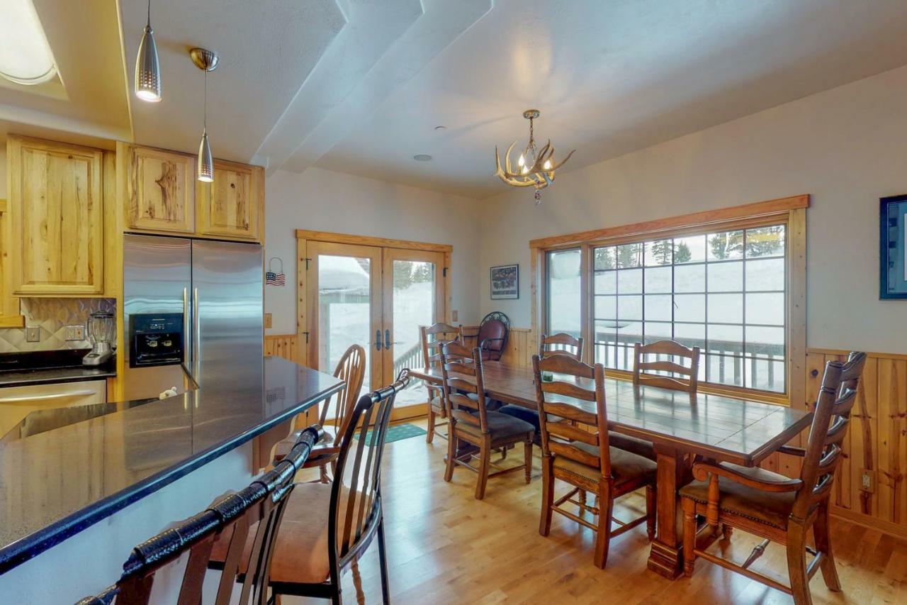Antler Ridge Villa Big Sky Exterior foto